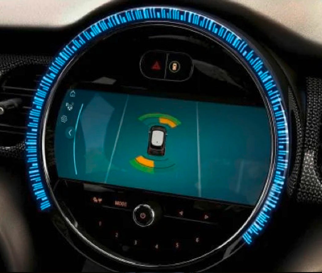 Un primer plano de la tecnología disponible en el MINI Hardtop 2 Puertas 2022.